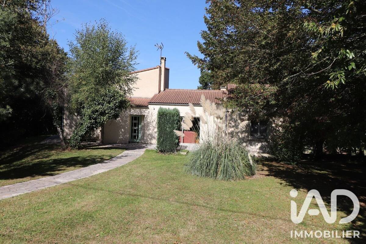Photo 1 - Maison à TOUVERAC