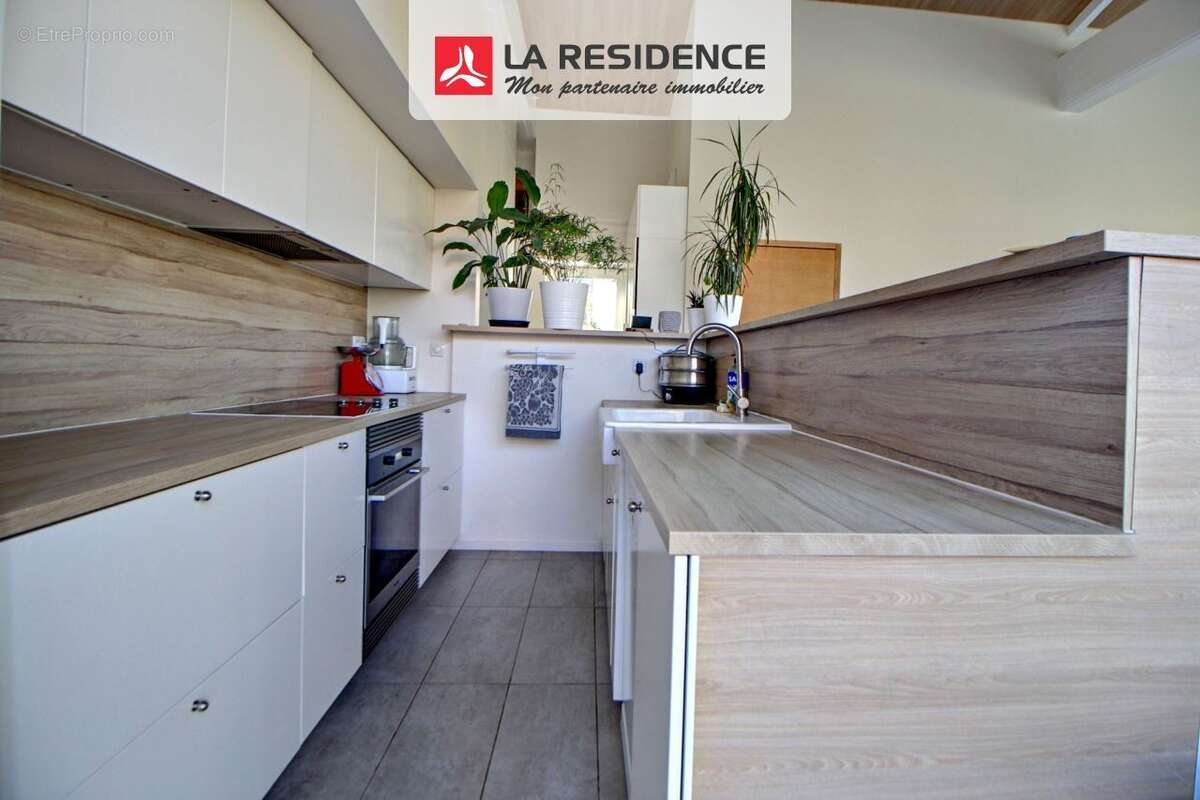 Maison à VERNEUIL-SUR-SEINE