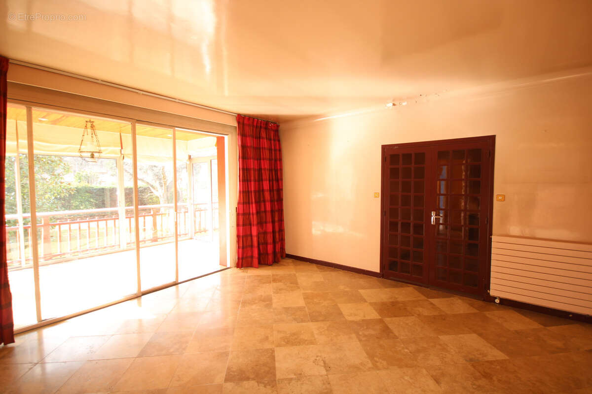 Maison à LAROQUE-D'OLMES