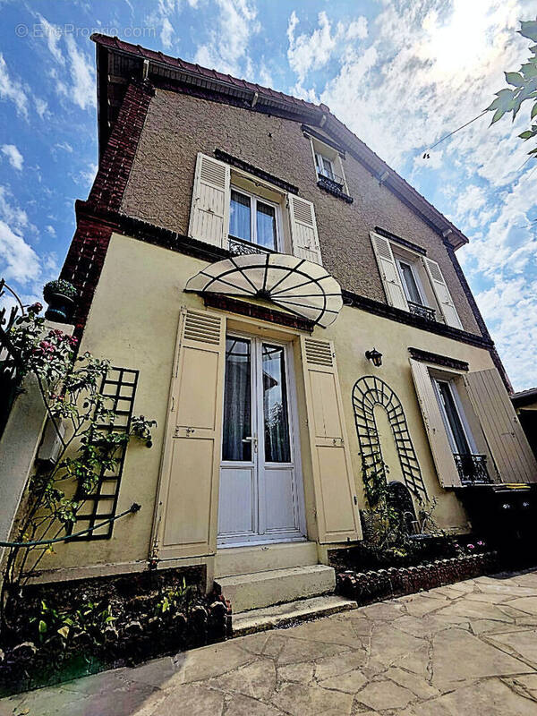 Maison à NOISY-LE-SEC