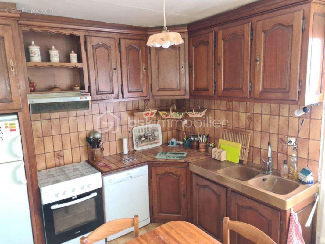 Maison à SIORAC-EN-PERIGORD