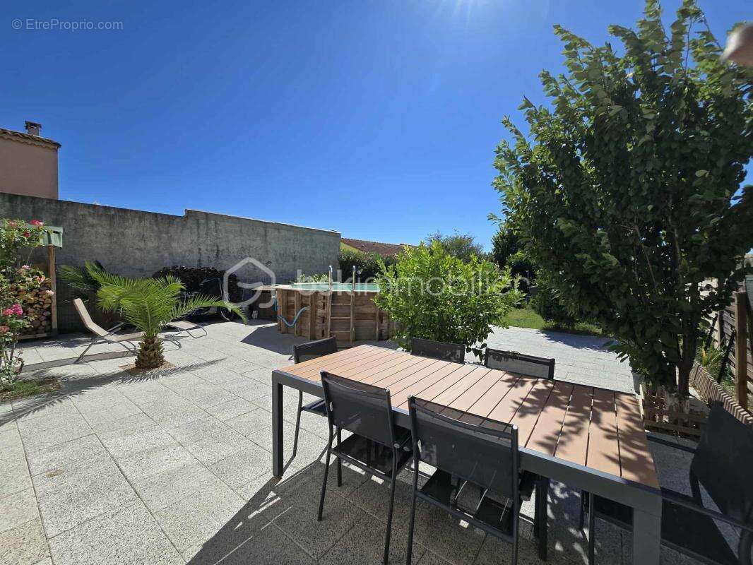 Maison à PIERRELATTE