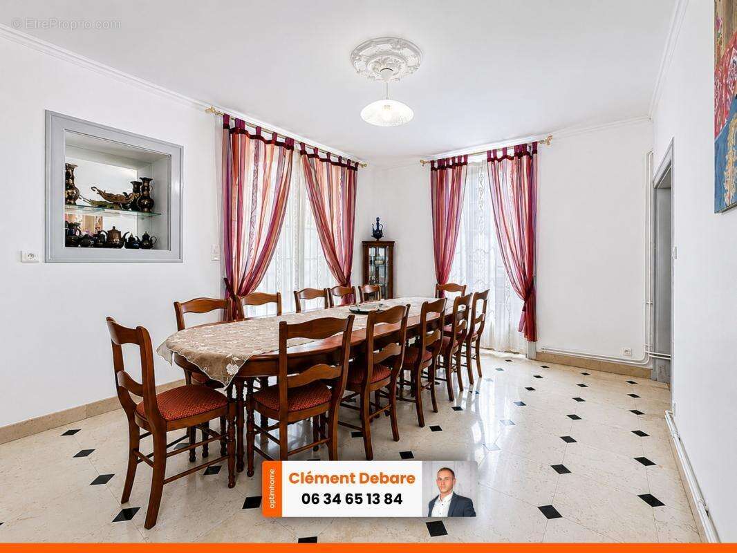 Maison avec plus de 200 m² avec 5 chambres - photo 5