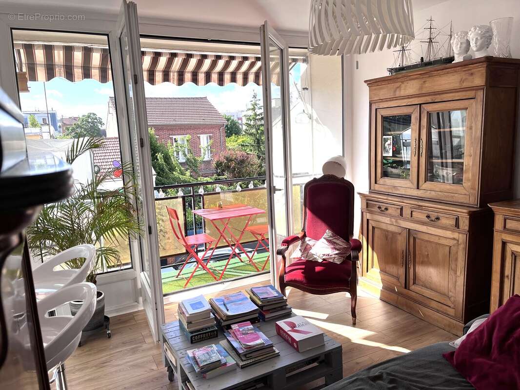 Appartement à ASNIERES-SUR-SEINE