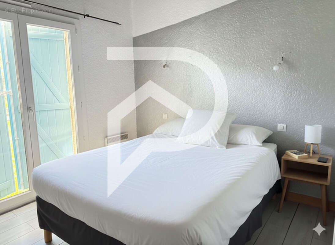 Maison à GALLARGUES-LE-MONTUEUX