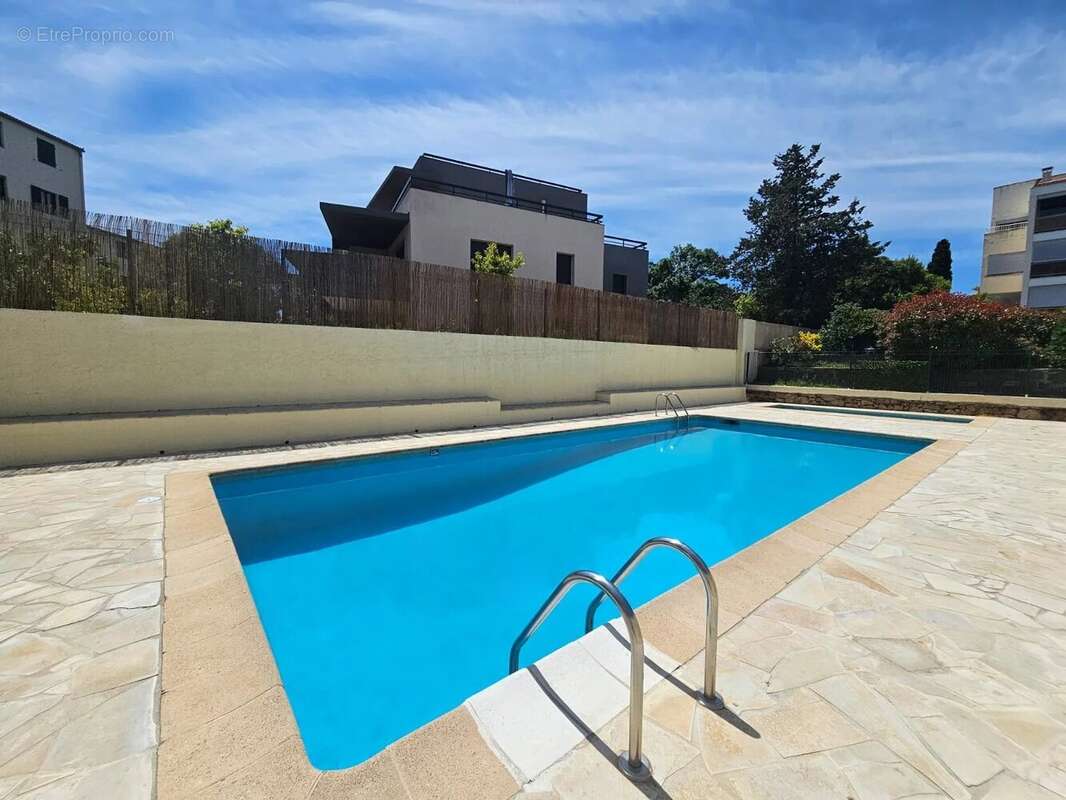 Appartement à FREJUS