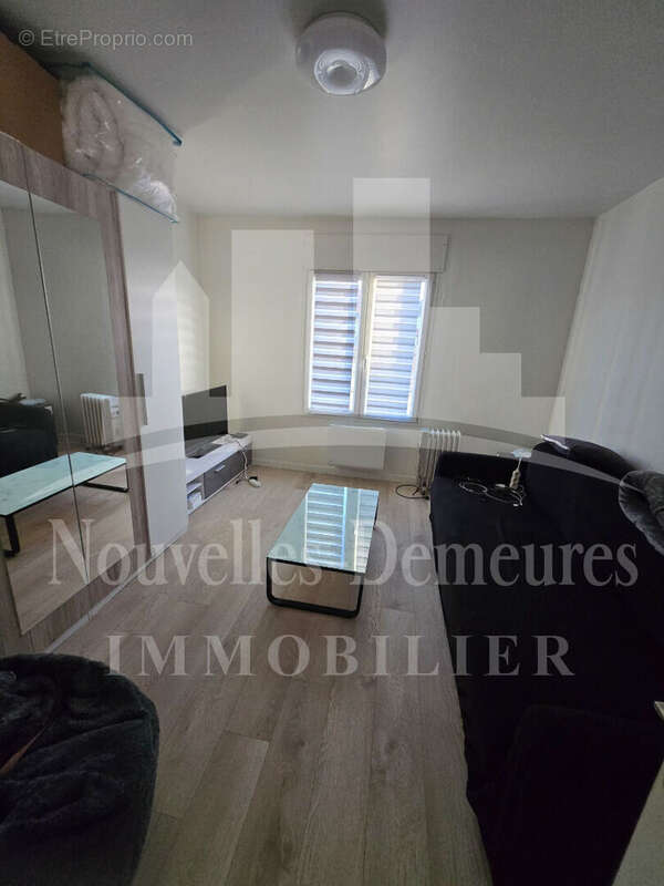 Appartement à MONDEVILLE