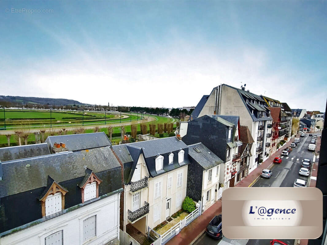 Appartement à DEAUVILLE