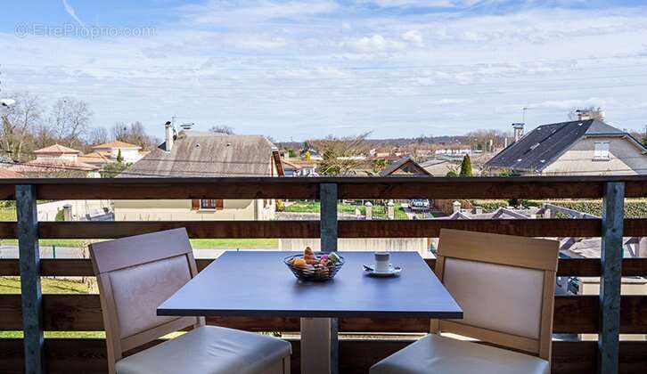 INVESTISSEMENT LOCATIF  TARBES  Résidence Seniors Les Templitudes de Tarbes - 5,62 % de rentabilité - photo 4
