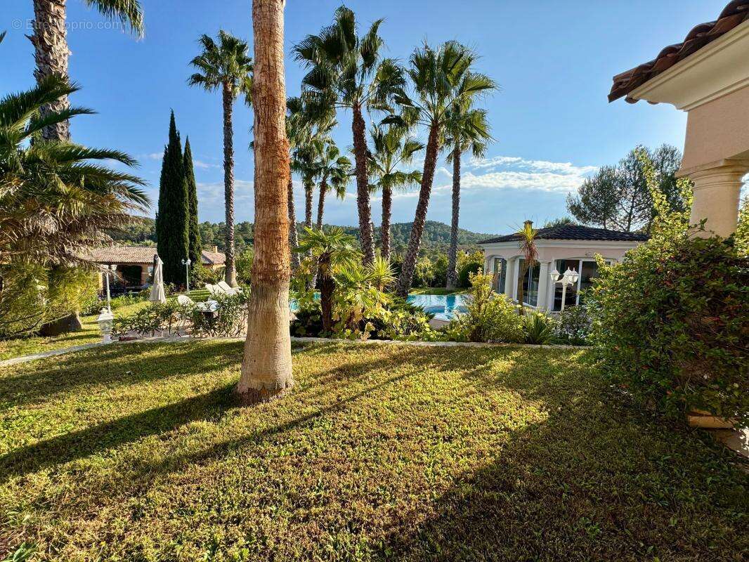 Maison à SAINT-RAPHAEL