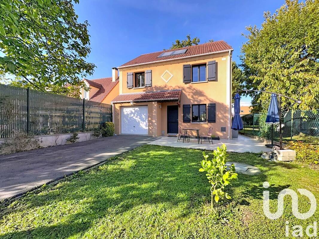 Photo 1 - Maison à BOISSY-SAINT-LEGER