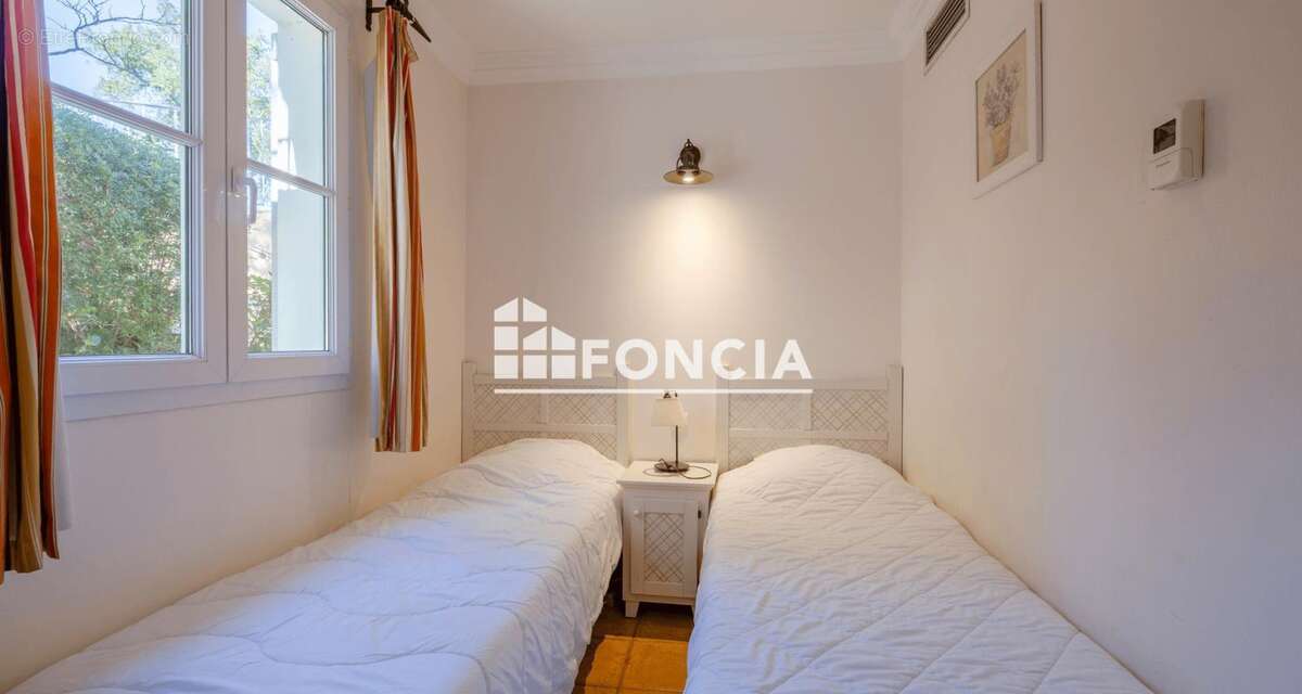 Appartement à GRIMAUD