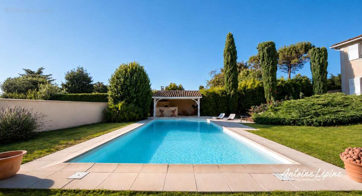 Maison 195 m² à Lachassagne  - photo 4