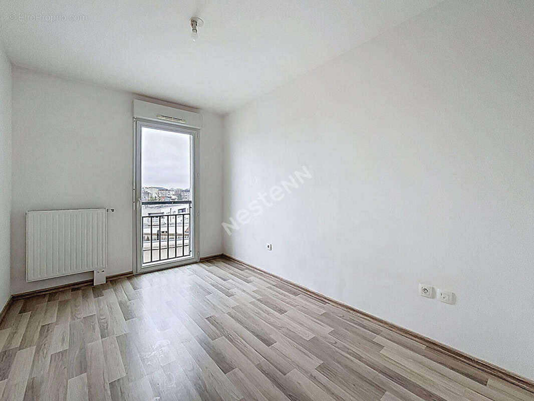 À vendre : Appartement 3 pièces à Rezé avec box et cave - secteur Pont Rousseau - photo 5