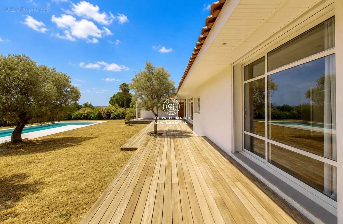 Plain pied 1600m² de parcelle - photo 19