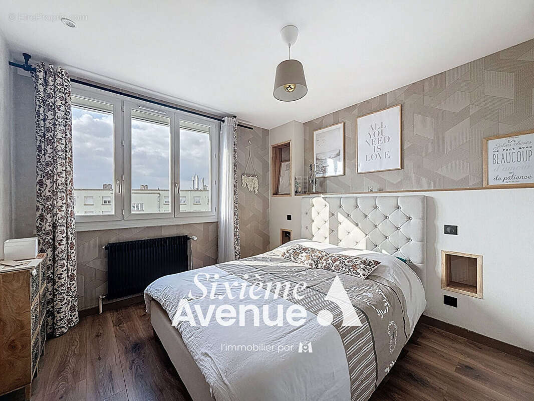 Appartement à DECINES-CHARPIEU