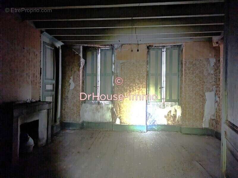 Appartement à SAINTE-LIVRADE-SUR-LOT