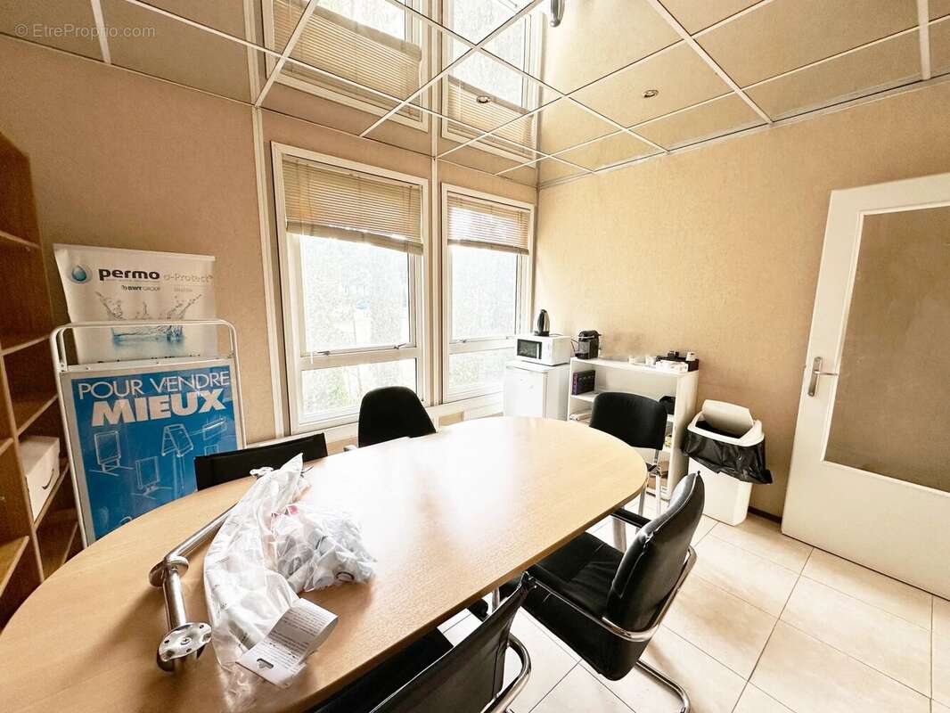 Commerce à LE CANNET