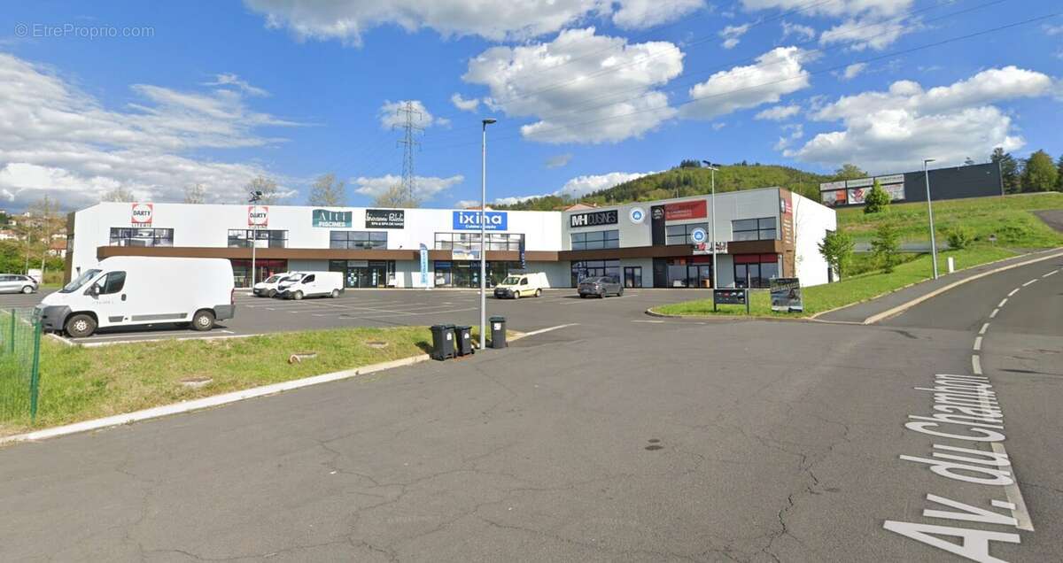 Commerce à LE PUY-EN-VELAY