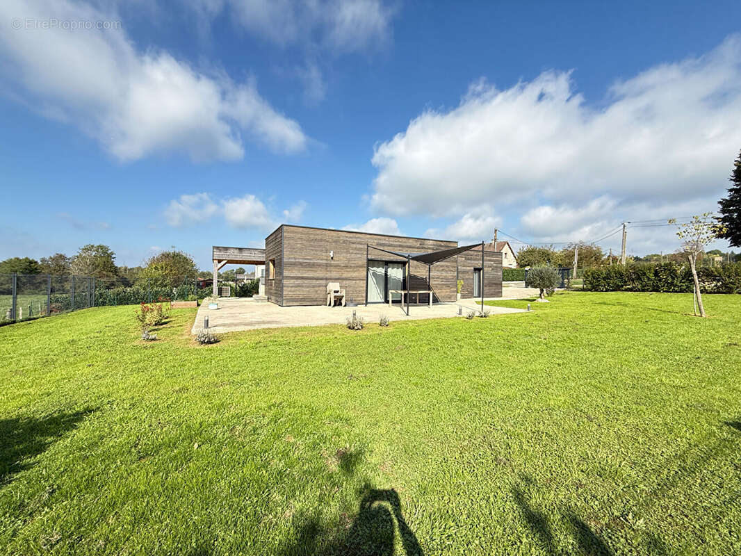 Maison à LONS-LE-SAUNIER