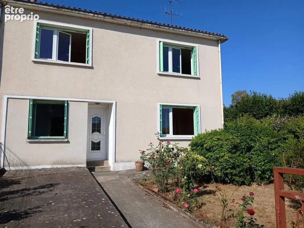 Maison à ROUMAZIERES-LOUBERT