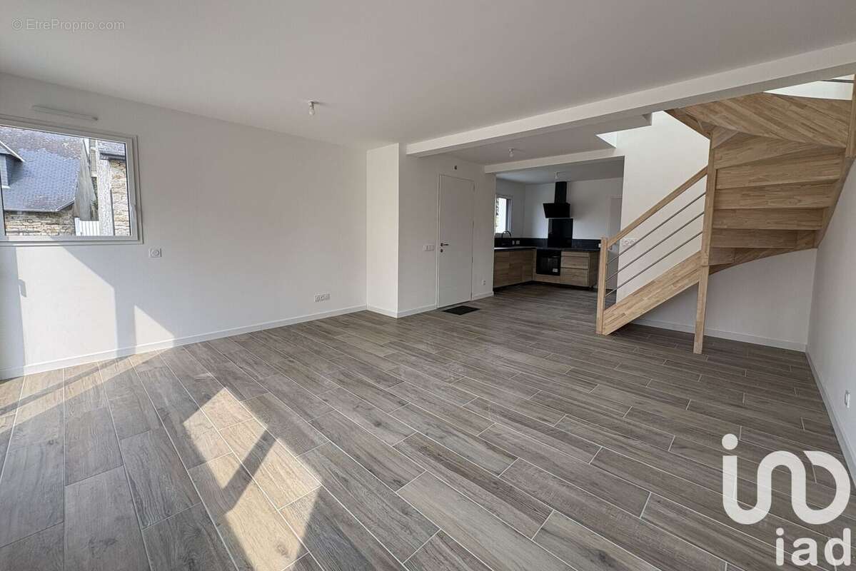 Photo 3 - Maison à CREVIN