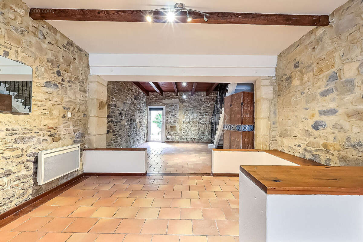 Maison à COMPS