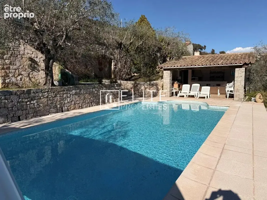 Villa 221 m² – vue panoramique + piscine – speracedes - photo 16