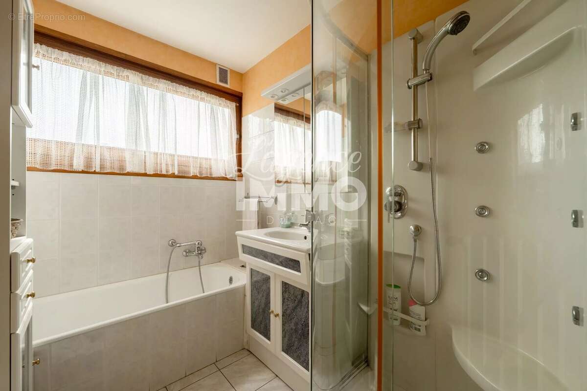 Maison à Sévrier - photo 9