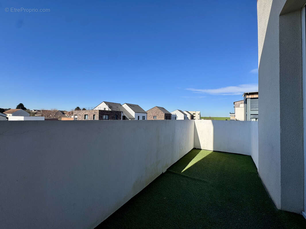 Appartement à LOUVRES