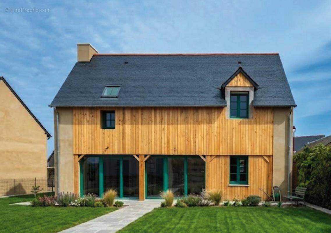 Maison à SAINT-SULIAC