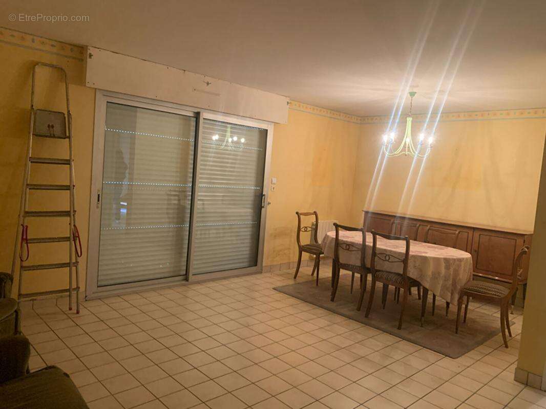 Maison à GRAND-CHAMP