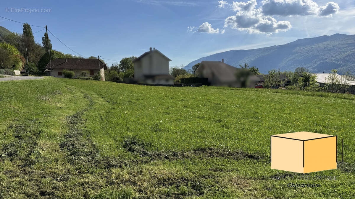 Terrain à SEYSSEL