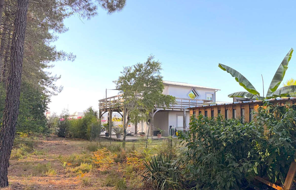 Ensemble immobilier de rendement, avec locaux professionnels et habitation à vendre dans le Val de L'Eyre - photo 4