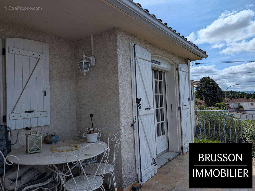 Maison 110 m² à Castres  - photo 9