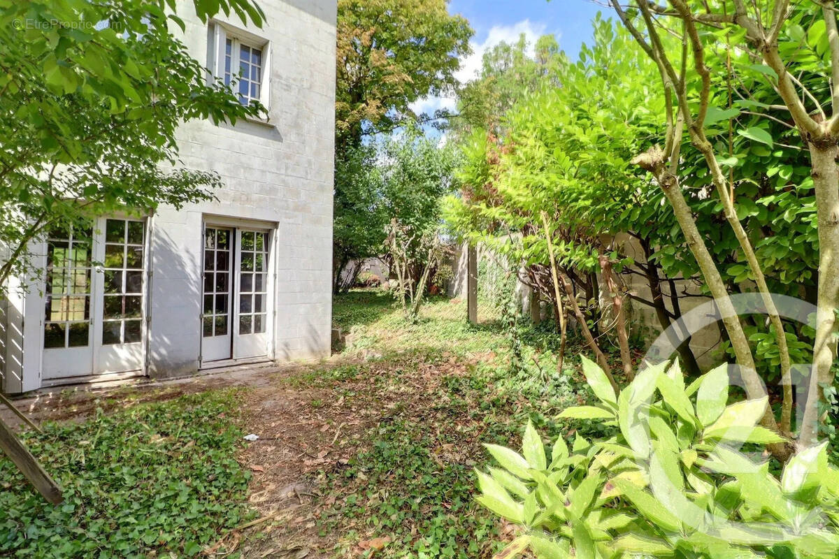 Maison à WISSOUS