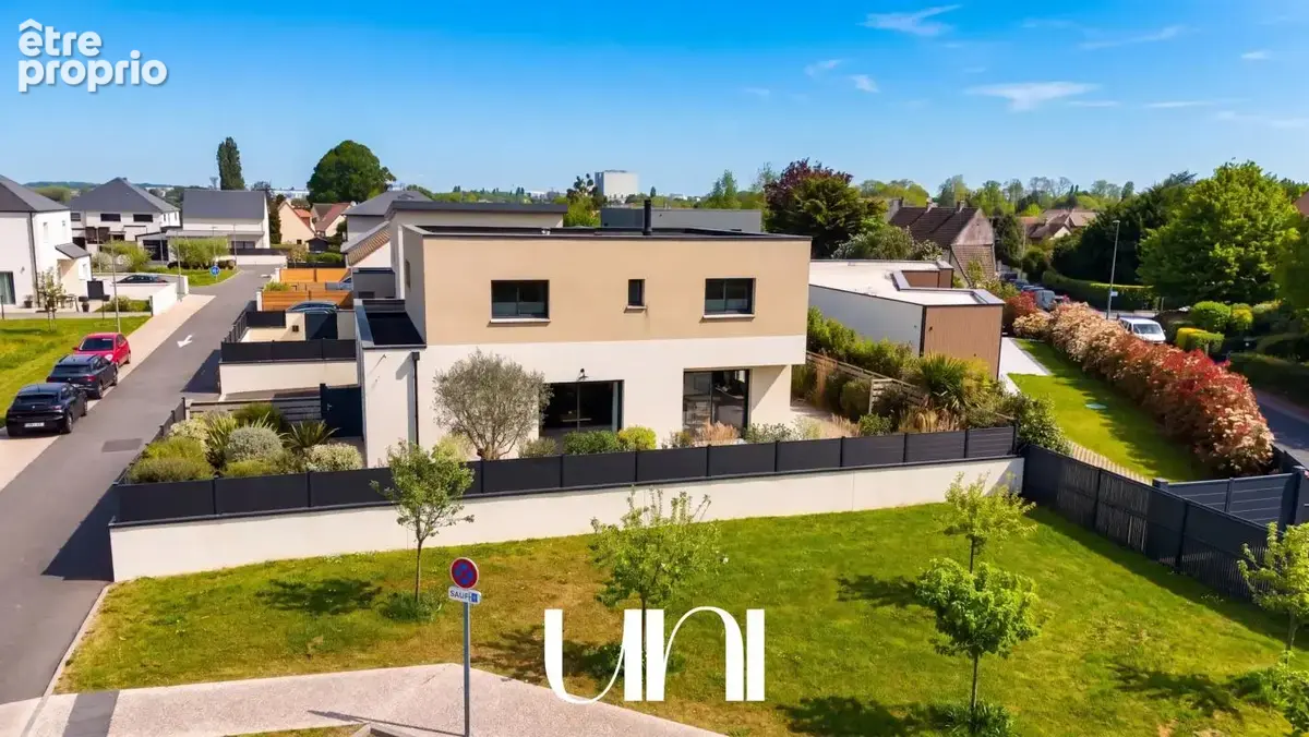 Maison 6 pièces de 167m2 avec garage - Saint-Contest - photo 8