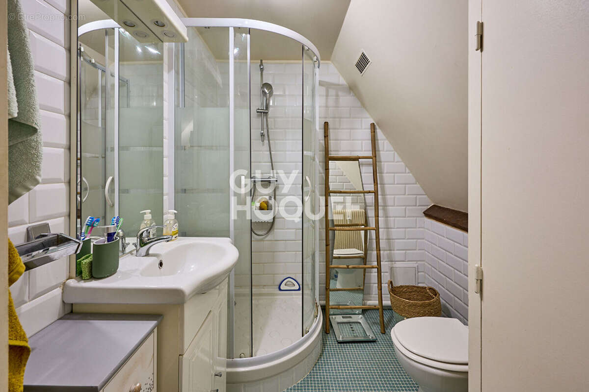 Appartement à TOURGEVILLE