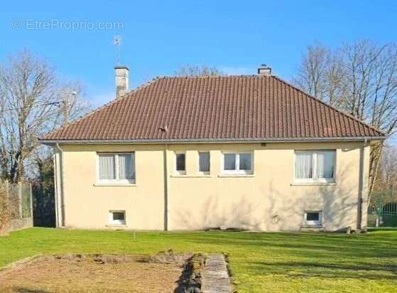 Maison à BEAUMETZ-LES-LOGES