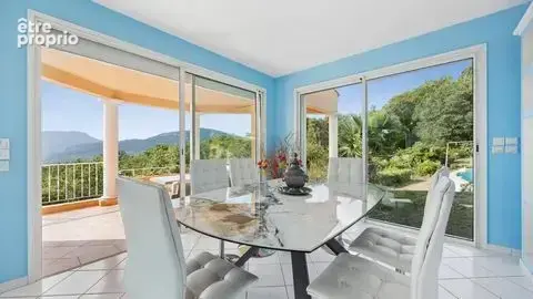 Maison 5 pièces 167 m² à vendre à Les Adrets-De-L'esterel (83600) - photo 2