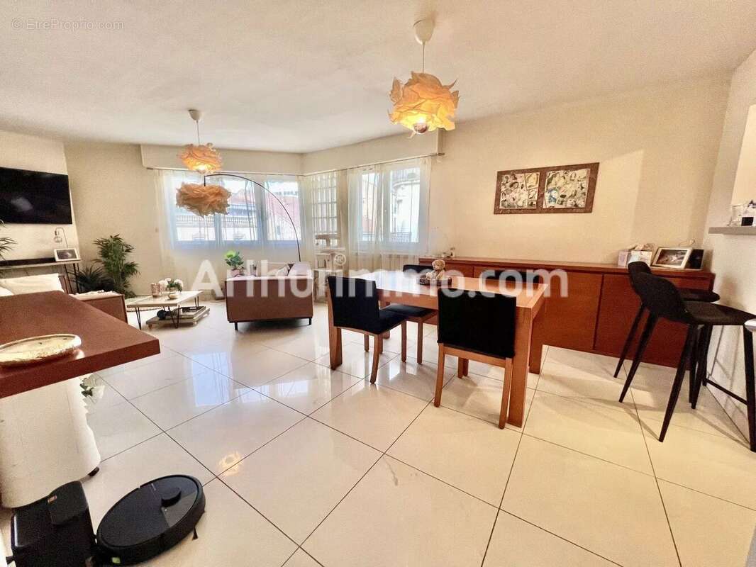 Appartement à BEZIERS