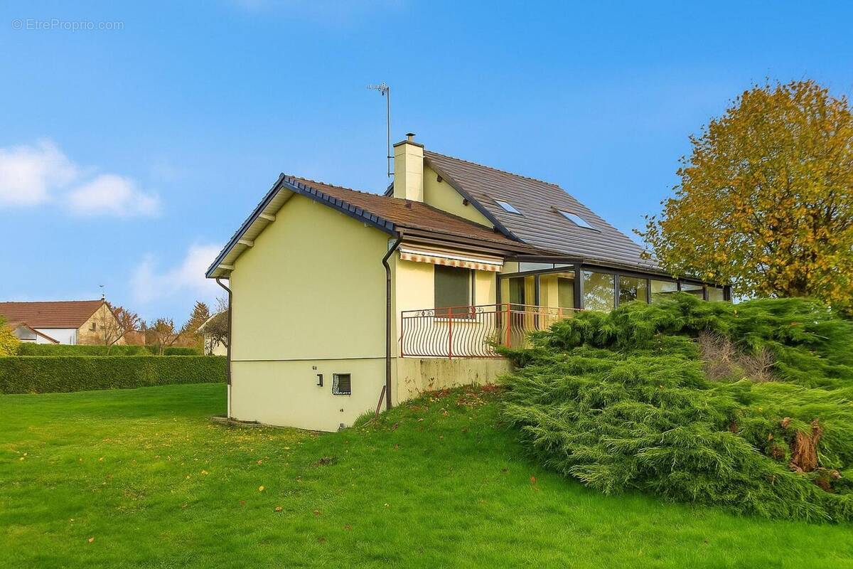 Photo 1 - Maison à SAINT-VALLIER