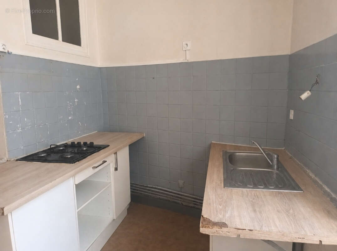Immeuble de rapport au coeur de Clairac - photo 3