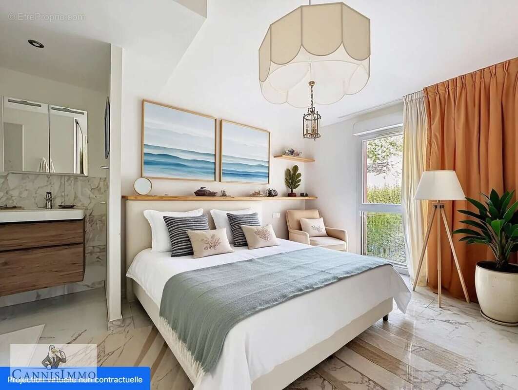 Appartement à MANDELIEU-LA-NAPOULE