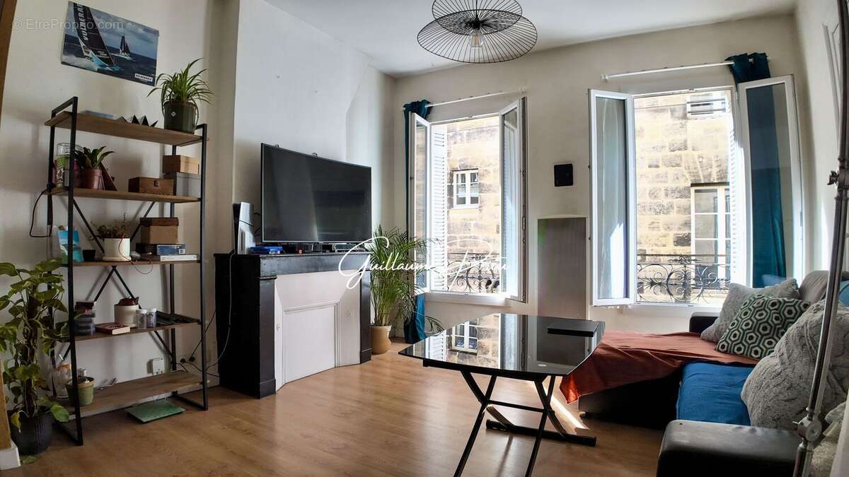 Appartement à BORDEAUX