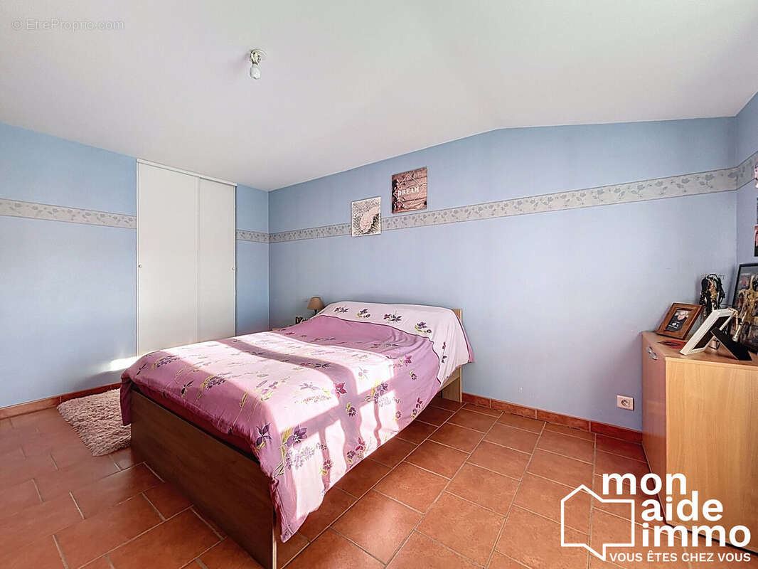 Appartement 220 m² à Corgnac-Sur-L'isle  - photo 9