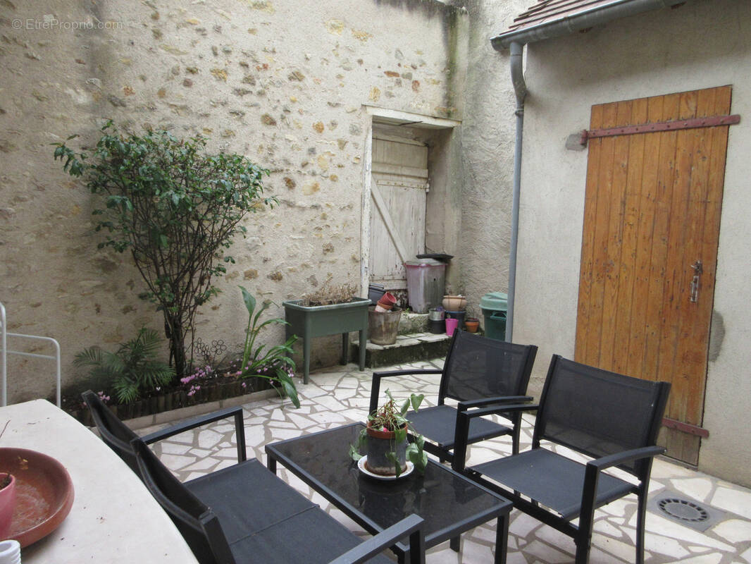 Maison à PRISSAC