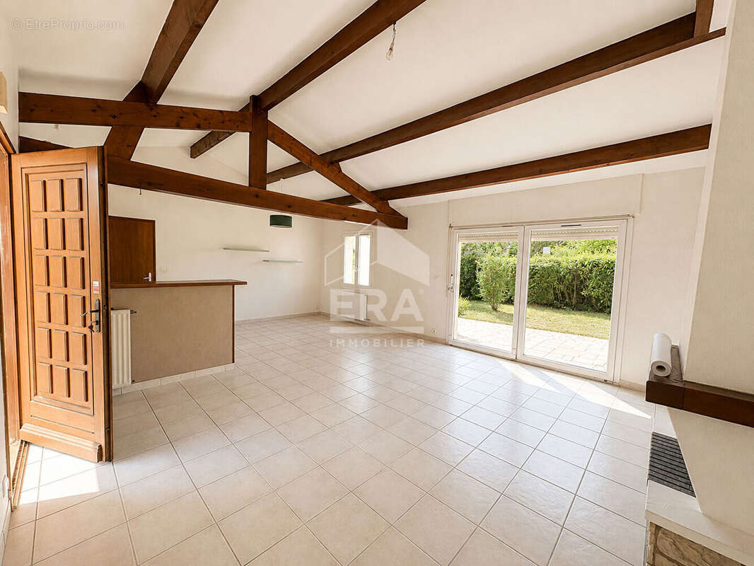 Maison 85m² à saintes - photo 4