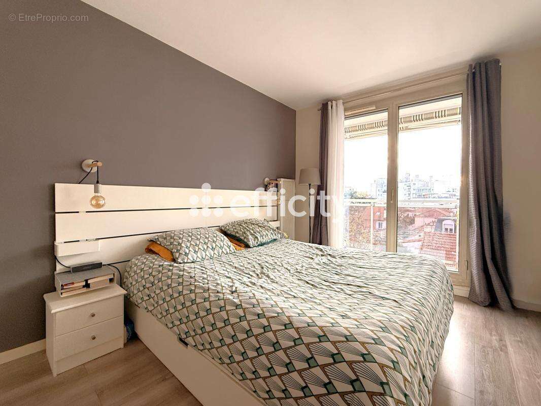 Appartement à ASNIERES-SUR-SEINE