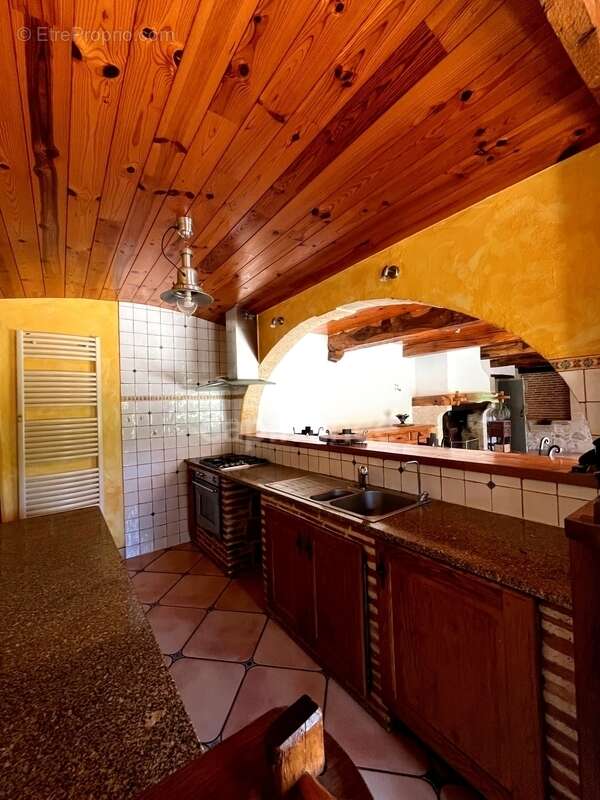 Jolie maison de campagne (320 m2, 9 pièces, 5 chambres) à vendre, sur terrain de 8500 m2, à dix minutes d'Auch (32) - photo 25